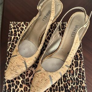 Vaneli Tan Heels Elegant Textured Design Size 11N